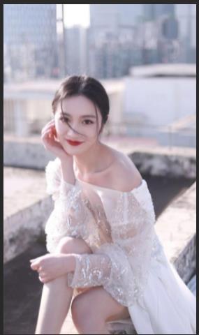 麻豆剧情摄影师和宇航员