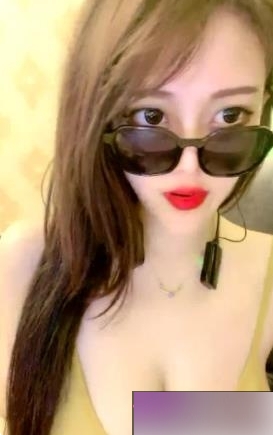 高颜值女主播安琪宝贝36E的直播作品两部,让你欲罢不能!