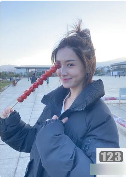 揭秘女星李沐宸与某前男友微信视频，细节曝光引发热议