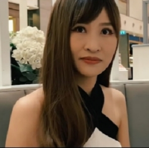 大龄剩男《探花阿坤》泰国路边搭讪喝咖啡的极品美女