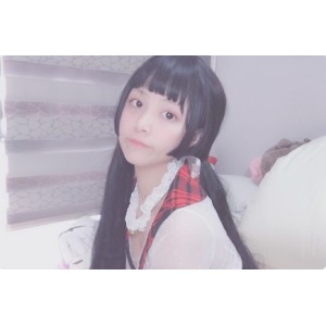 宅男女神《小奈奈》超可爱女仆装扮