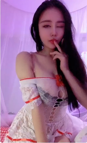 斗鱼TV《唐曼》与各路土豪的44部定制作品