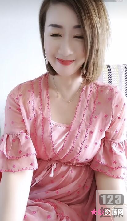 快手成熟网红《霸气美琳姐》直播视频