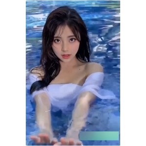 onlyfans付费女神《Linhi_Cute》&《Yuumeilyn》联袂献上精彩佳作