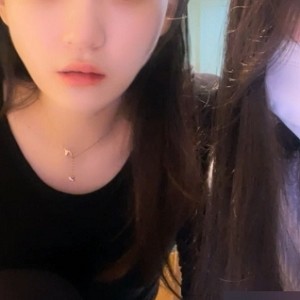 抖音女主播《小石头》让你热血沸腾的舞蹈技巧