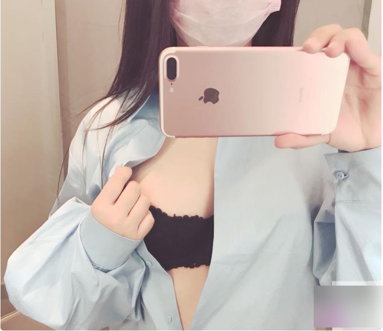 极品美女《芝麻酱》无圣光合集