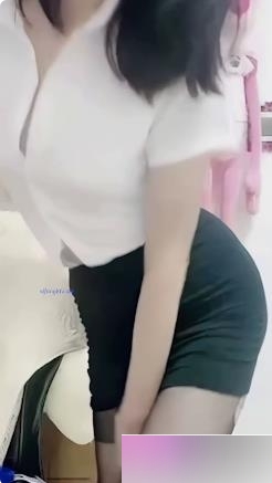 斗鱼现役女主播《鱼鱼不甜》精选作品三部