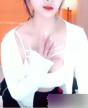 虎牙《露露水》土豪定制