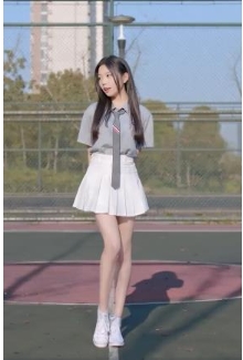 B站高颜值UP主(欣小萌)人工合成视频