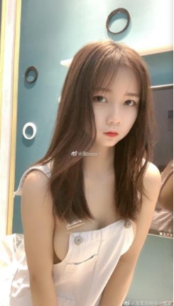 高颜值人气网红(快手苗老师)绝版45部合集