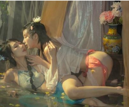 极品双模网红美少女火辣出镜云溪溪x奶桃