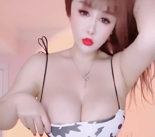 快手贼大凶主播-钱宝宝万元定制