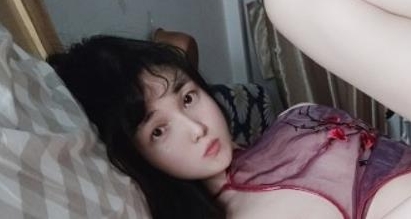 某推超级人气高品质东南亚极品大眼豪放越南美女P站网红越南妹（Erica_hand）最新合集_[19v-1.2GB]_