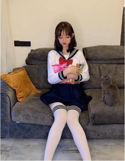 跳舞女神《你的小李老师》正能量打扑克视频