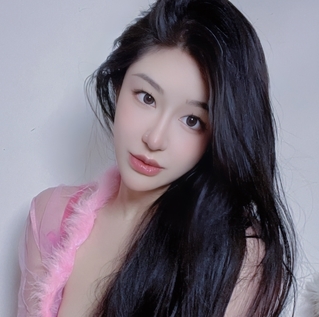 微密圈《亚亚亚辰》极品定制视频