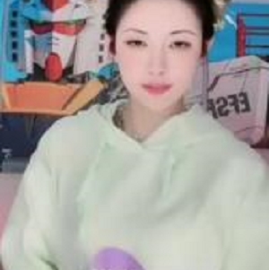 抖音火辣美女主播（一只霸王兽）给土豪爸爸开启第二视角，展现的辣舞尺度惊人+[39V-1G+]