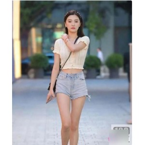 《飞翔利资源，美女微拍合集》