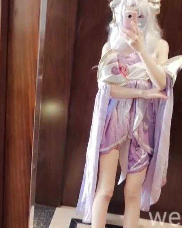 推特少女仙COS嫦娥作品