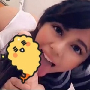 火爆的亚裔网红罗莉浮力姬KittyXkum