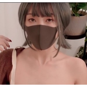 香港网红女神HongKongDoll年终新作情侣游戏1