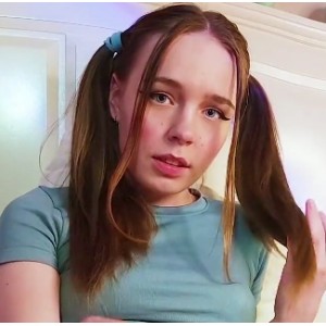 可爱童颜妹子AquaRi欧美视频合集11v百度盘