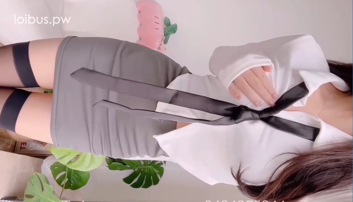 窗台上的小怪兽疯狂呻吟，自行打包的芋圆黑丝包臀裙1v867.5M，百度盘分享