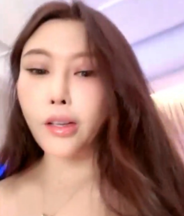 《云小禾主播直播小合集，7V+8.8G，限时免费下载！》