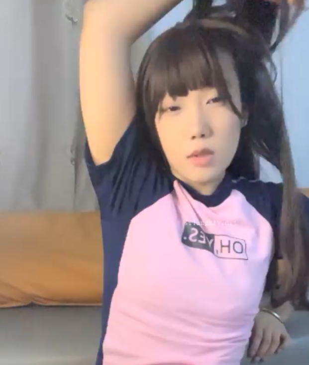 「双洞齐开，水花狂喷！高速5v+2.6G，让您畅享百度盘！」