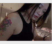 美女Daisybaby演绎精选大人版V怪客剧情