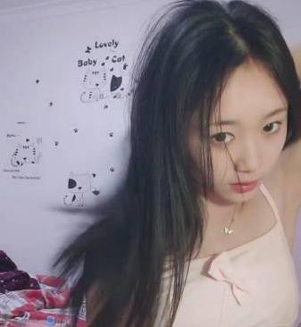 甜美女神清纯校园妹子