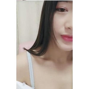 高颜值美人痣主播初音漫漫少女心大合集，29.3G视频，互动才艺土豪福利