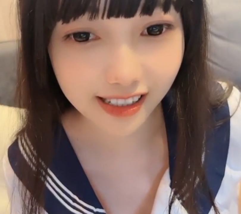 清纯学生妹玩铁合集