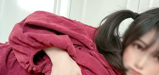 限量版网红美少女人形玩具作品