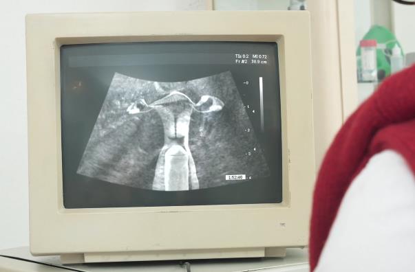 医院B超神秘地带:奇葩剧情,妆容惊艳,热度爆表!