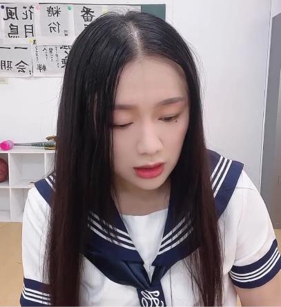 黑丝学生与水电工老师视频合集