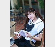 美女赵丽娜道具资源合集，12集1.09g，高挑身材丰满臀部，第一视角摆造型，真实型作品，颜值身材包君满意