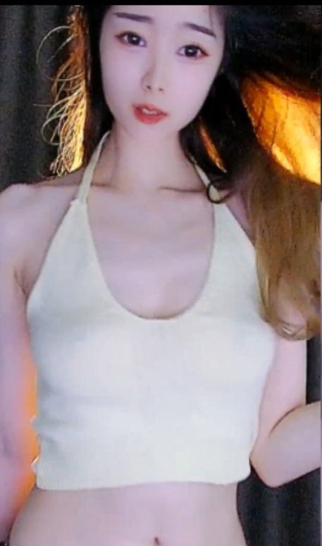 CC狐妖妖万元定制热舞展示：20分钟604M视频数量众多