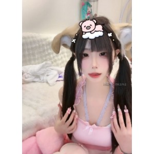 巨嫩的山峰妹子萌妹1v/300m系列视频