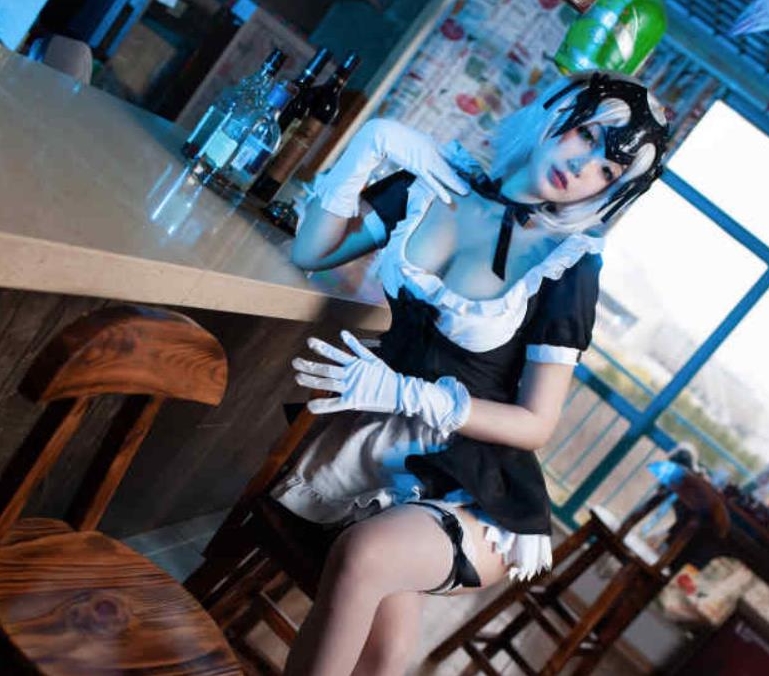 虎牙美艳博主（coser一米八的大梨子）猫耳合集视频