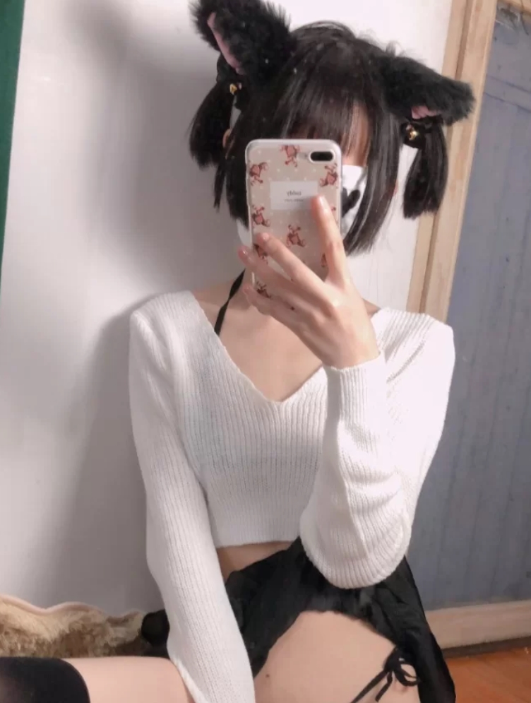 小结巴推特视频N+5.26GB百度盘打包，十个视频500MB，某处风格