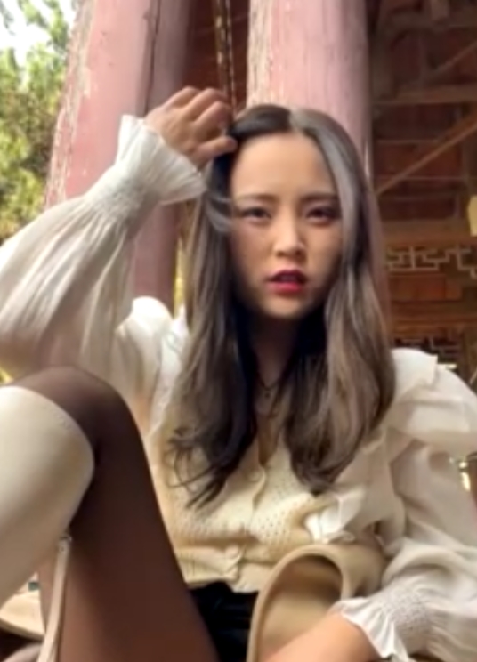 男厕秀视频主播Love-Lynn：奇怪玩具秀，收藏百度ED2K696v241.4g