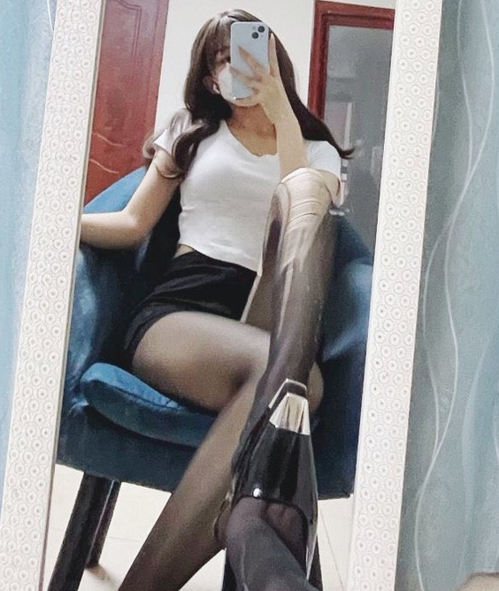 桃子福利姬：收藏883，新增3v视频关注百度ED2K