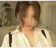 樱晚gigi钢琴课系列视频：诱惑身材尺度游戏