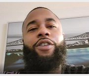 高颜值黑人大胡子男主与华裔少妇互动剧情，卧室内的艾薇界新体验！（1V，667M）