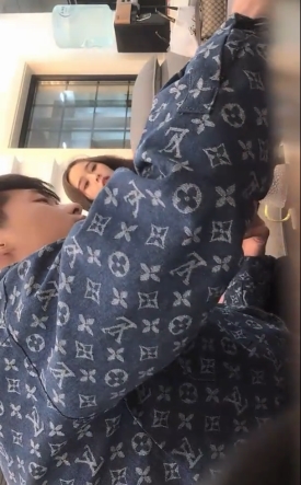 性感迷人的大神良家牛仔裤