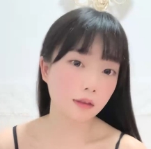 邻家女神的幼齿道具在某处的神秘美妙境界中疯狂高兴，百度盘