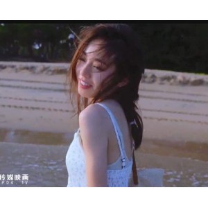 1080P原版，女主颜值身材唯美，时长25分36分26分，长治传媒最新作品