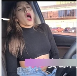 网红Ruth_le的完美身材在OnlyFans视频中展现出性感诱惑，令人着迷不已