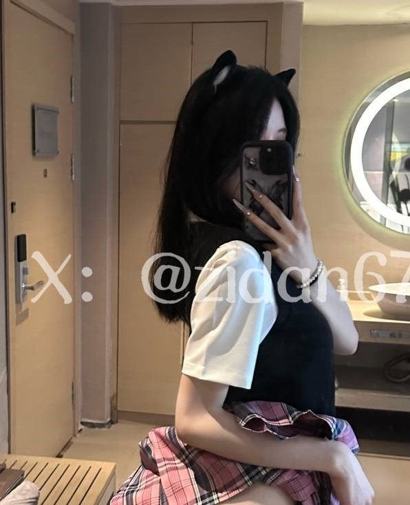 光“阴”反差女神紫蛋16v2.8g视频集，新增6v版本，收藏369、百度、ED2K平台热议