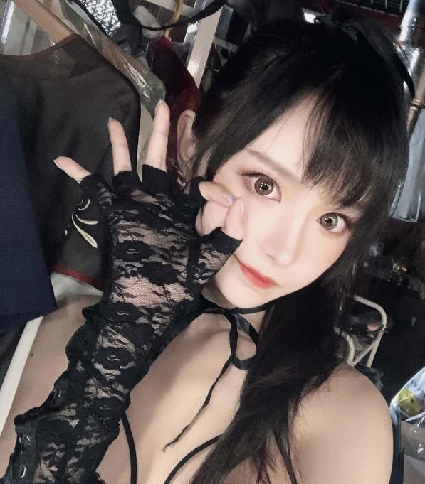 小鹿酱仙女社资源合集:4.8G照片视频,痴迷美女精彩展示